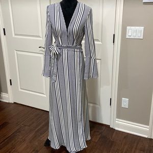 Arc & Co The Room maxi wrap dress